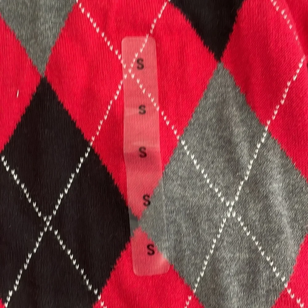 Children’s Place‎ Boys Argyle V-Neck Sweater (size 5/6) small